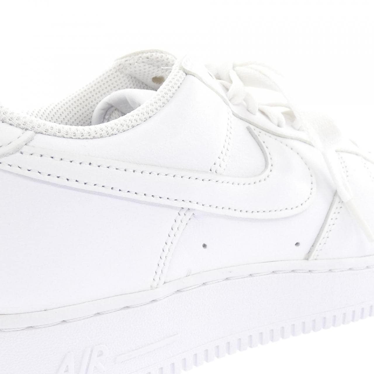 ナイキ NIKE DJ3911-100 スニーカー