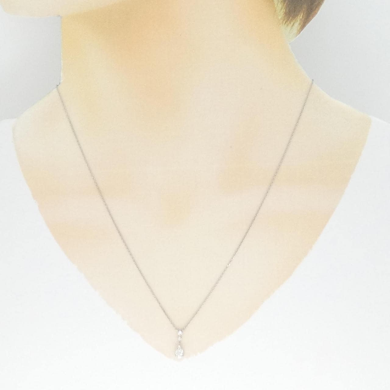 VENDOME Diamond necklace 0.17CT