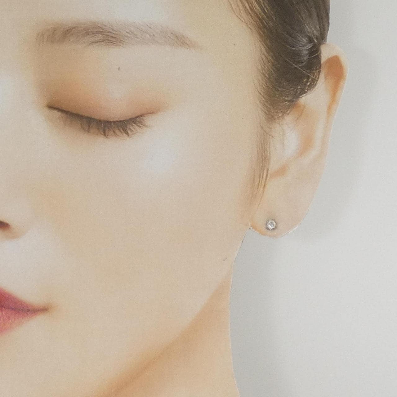 PT900 ソリティア ダイヤモンド ピアス 0.10CT 片耳