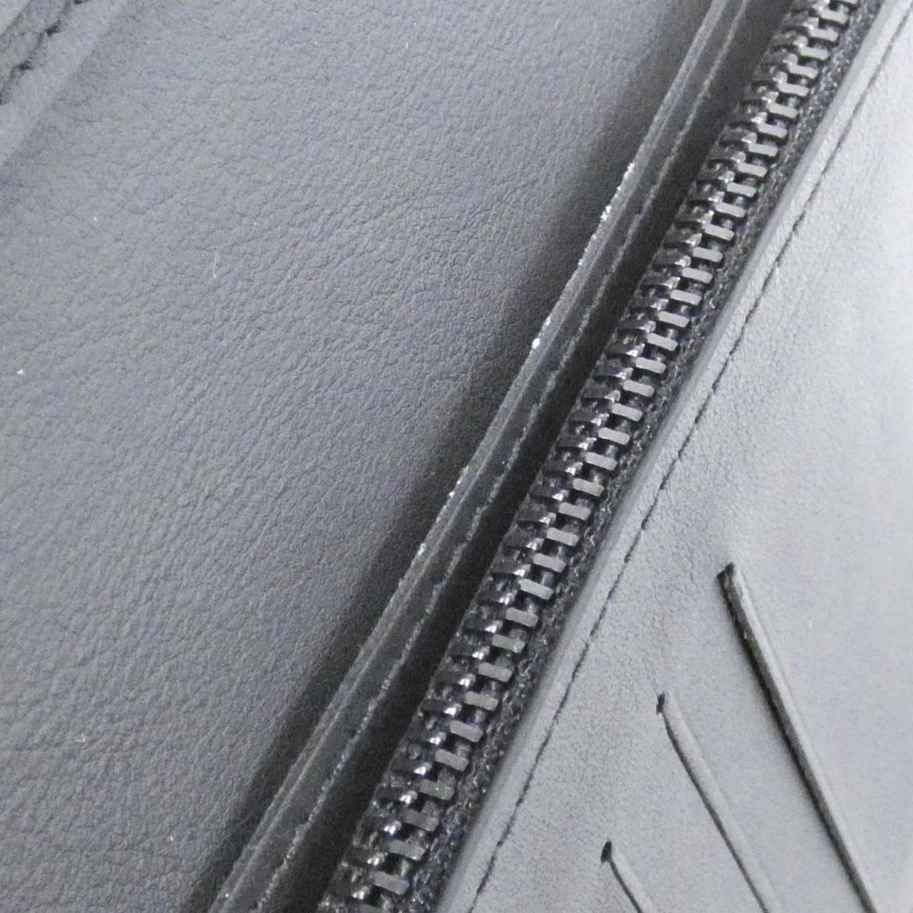 ルイヴィトン トリヨン モノグラム ポルトフォイユ ブラザ M69038 財布