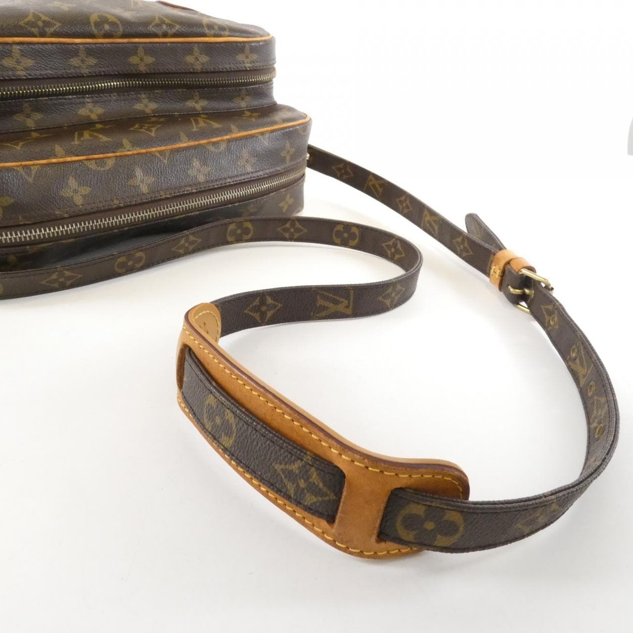 ルイヴィトン モノグラム ナイル M45244 ショルダーバッグ
