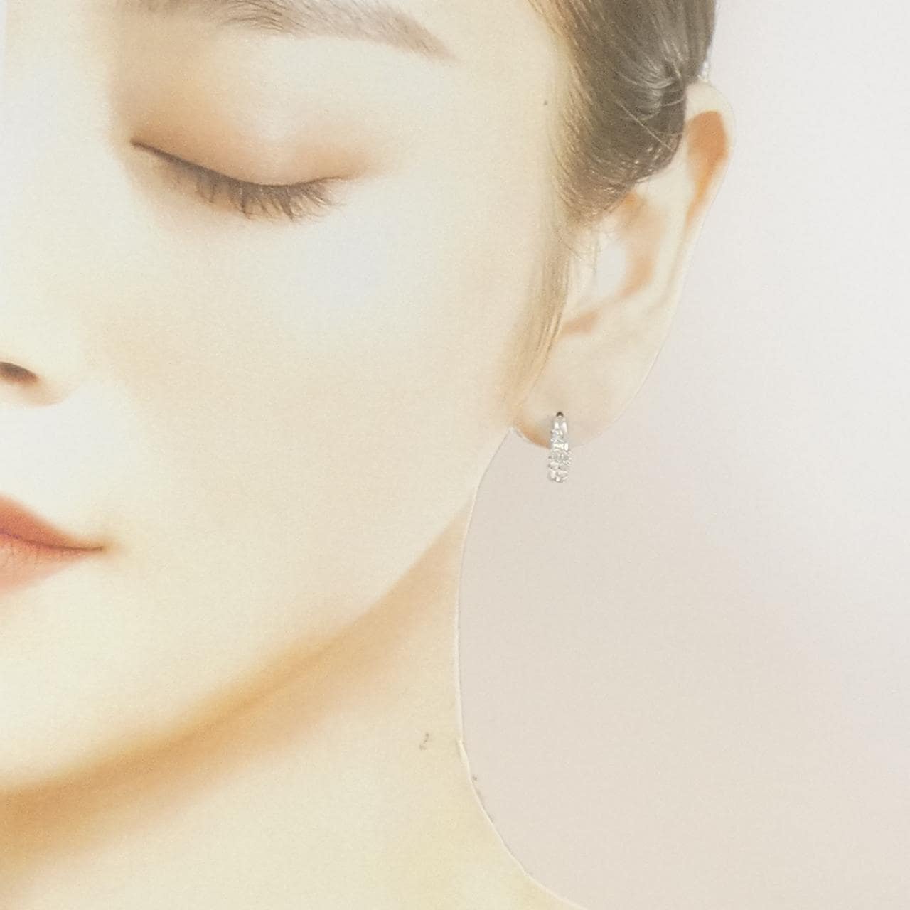 PT900 ダイヤモンド ピアス 0.30CT