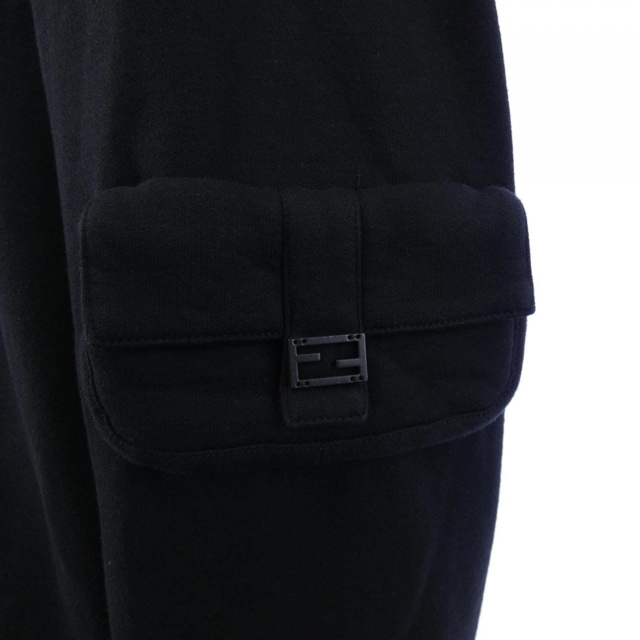 フェンディ FENDI FY1182 AM7B スウェット