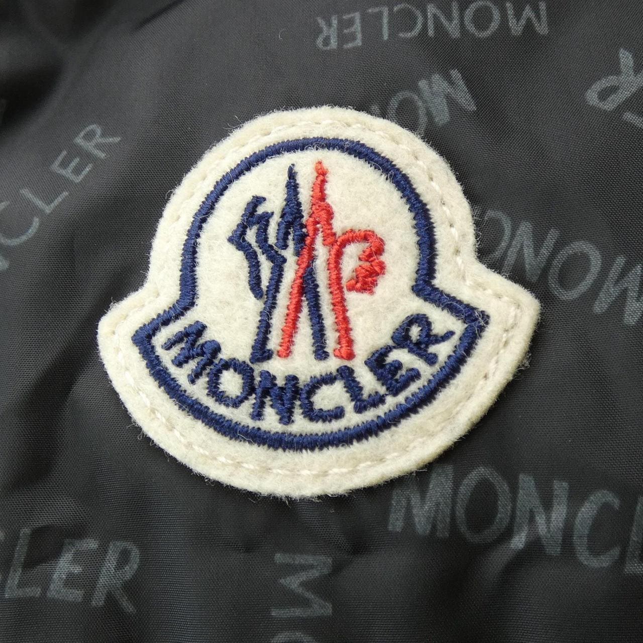 MONCLER MONCLER Down Jacket