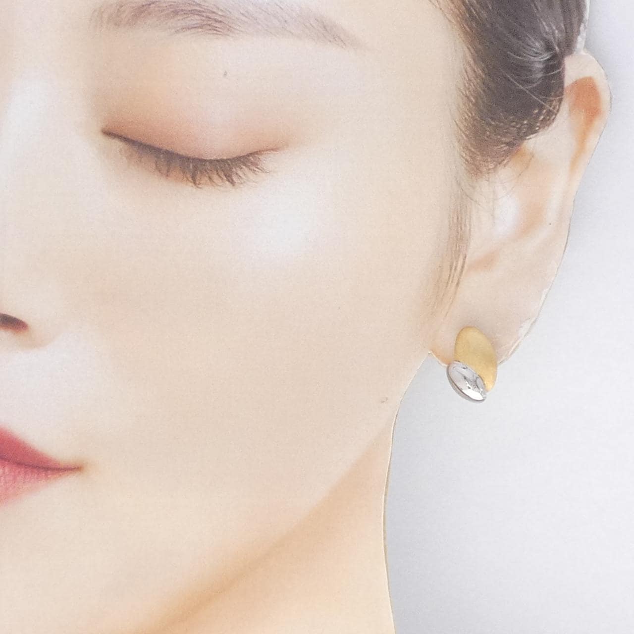 K18YG/PT850 ピアス