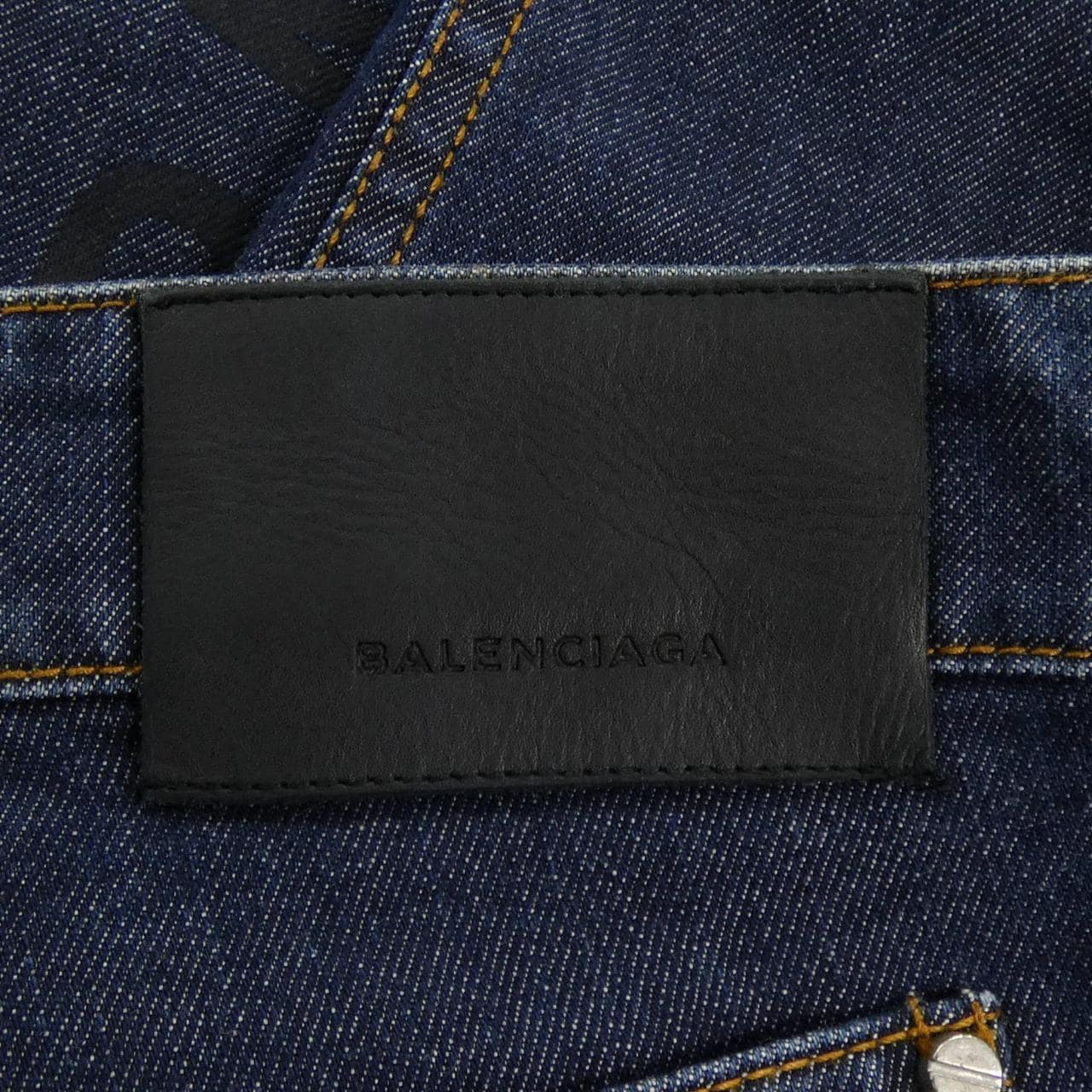バレンシアガ BALENCIAGA 374424 TMA32 ジーンズ