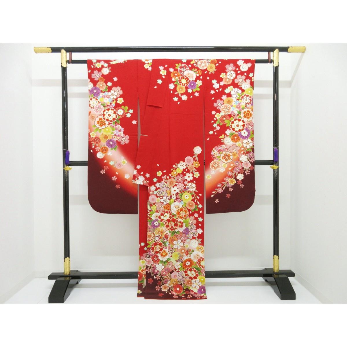 振袖　友禅加工刺繍入り　ボカシ染