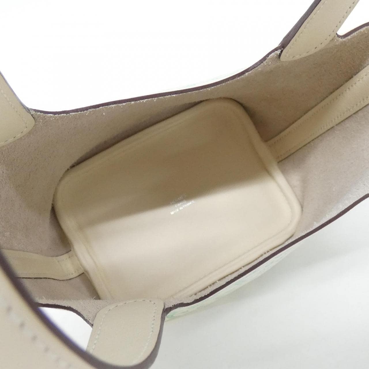 エルメス LUCKY DAISY ピコタン ロック MICRO 083697CK バッグ