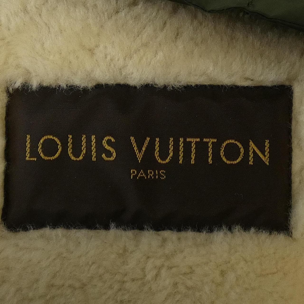 ルイヴィトン LOUIS VUITTON H6B02EPQI ダウンジャケット