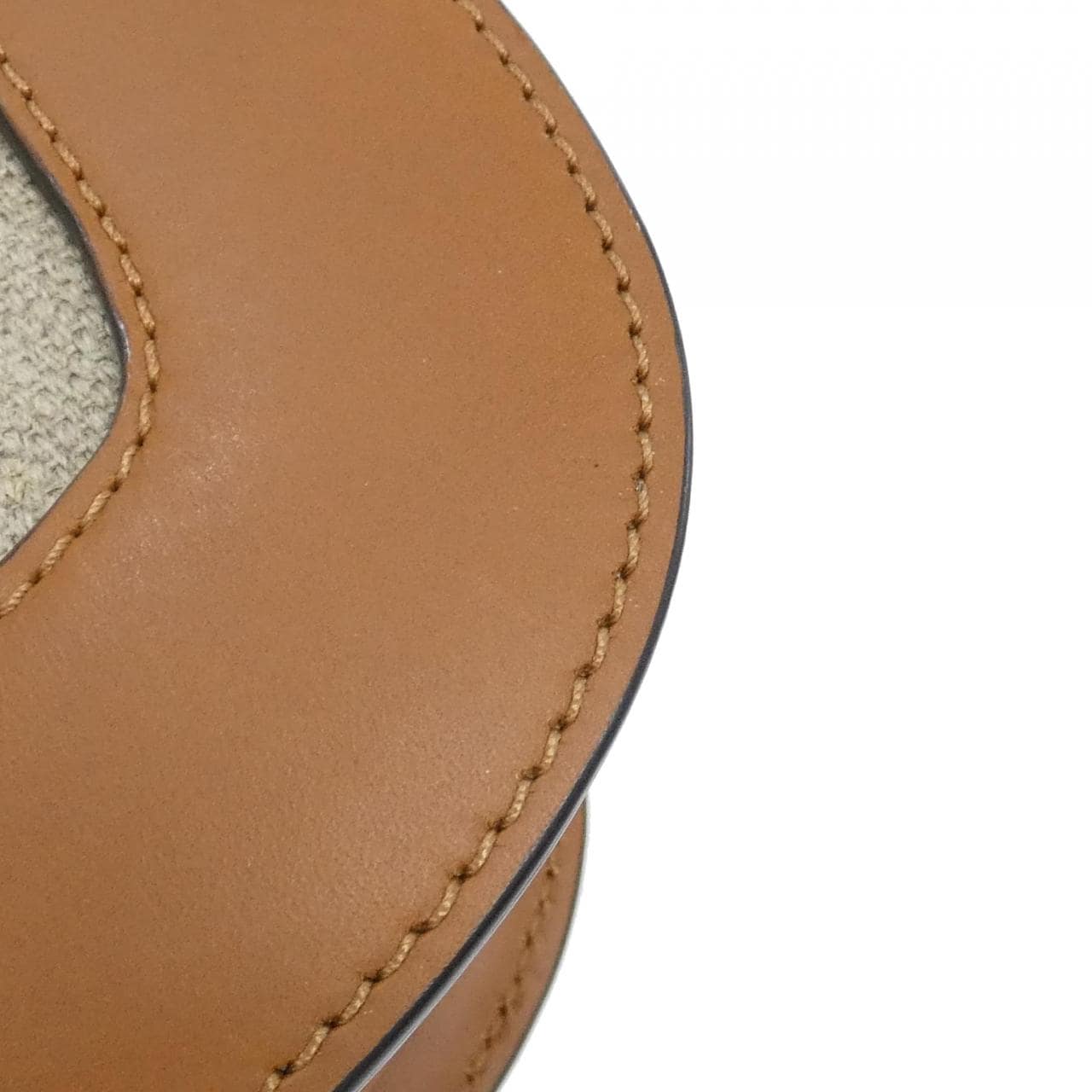 ヴァレンティノガラヴァーニ VW2B0G09UHG ショルダーバッグ