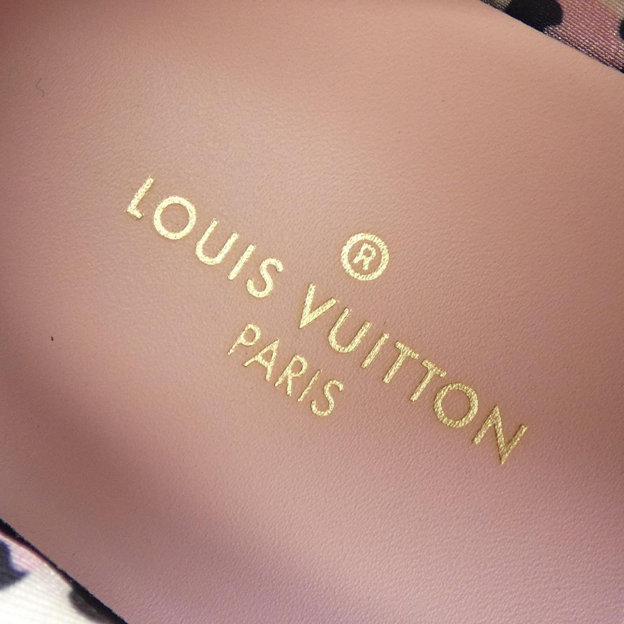 ルイヴィトン LOUIS VUITTON スニーカー