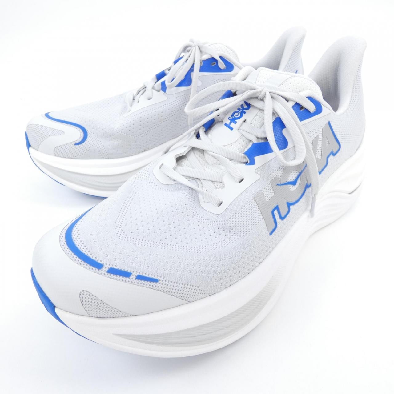 ホカオネオネ HOKA ONE ONE スニーカー