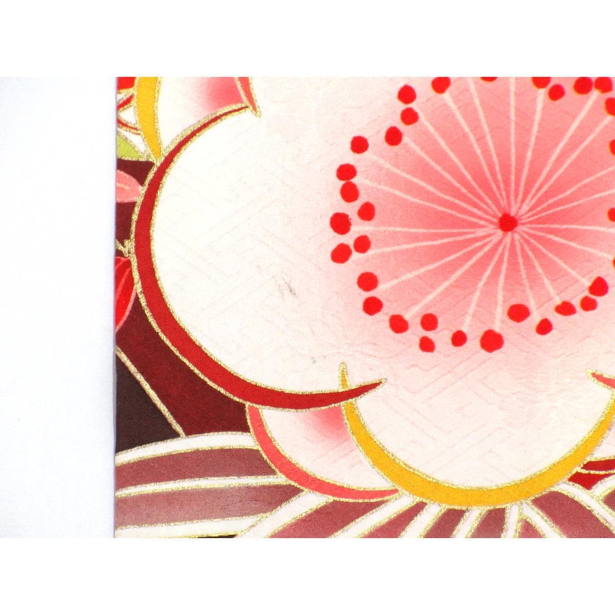 振袖　友禅金彩加工　刺繍入りボカシ染