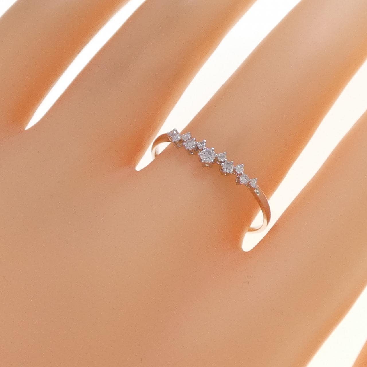 750WG ダイヤモンド リング 0.162CT