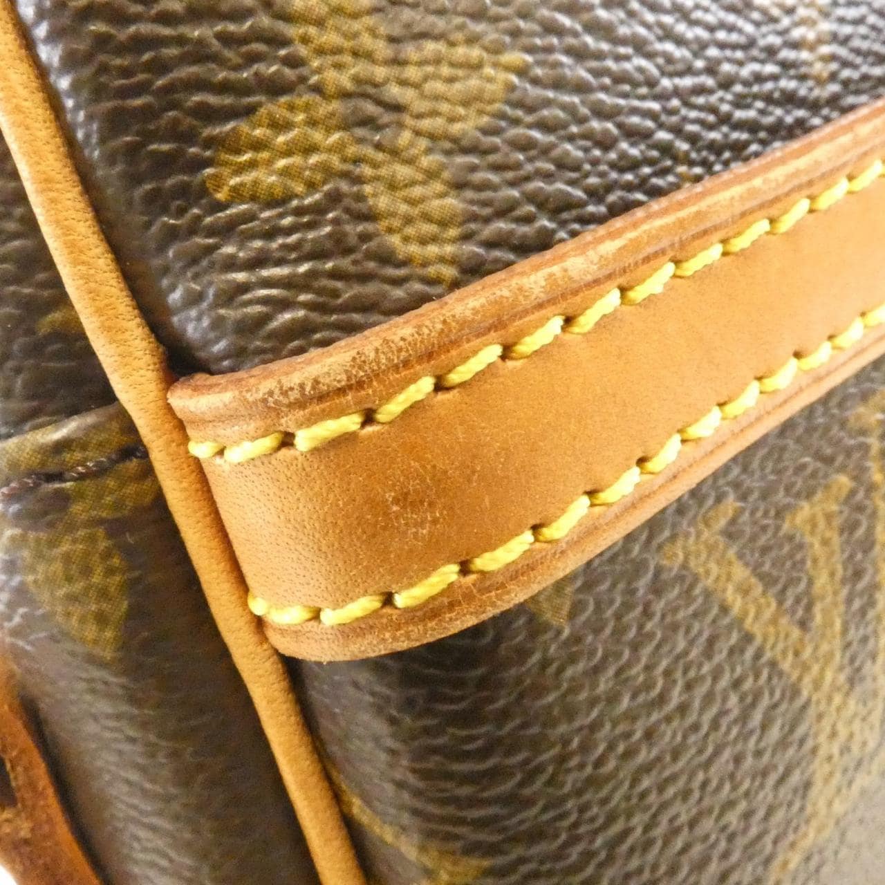 ルイヴィトン モノグラム ダヌーブ M45266 ショルダーバッグ