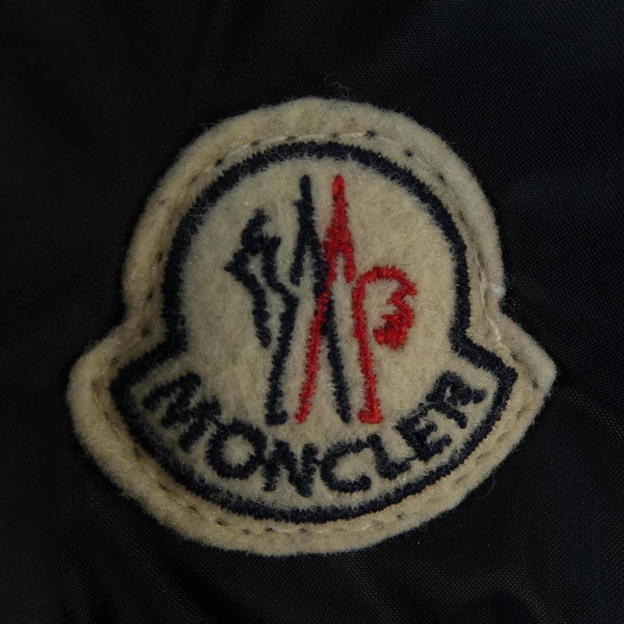 モンクレール MONCLER 43330/50 ダウンベスト