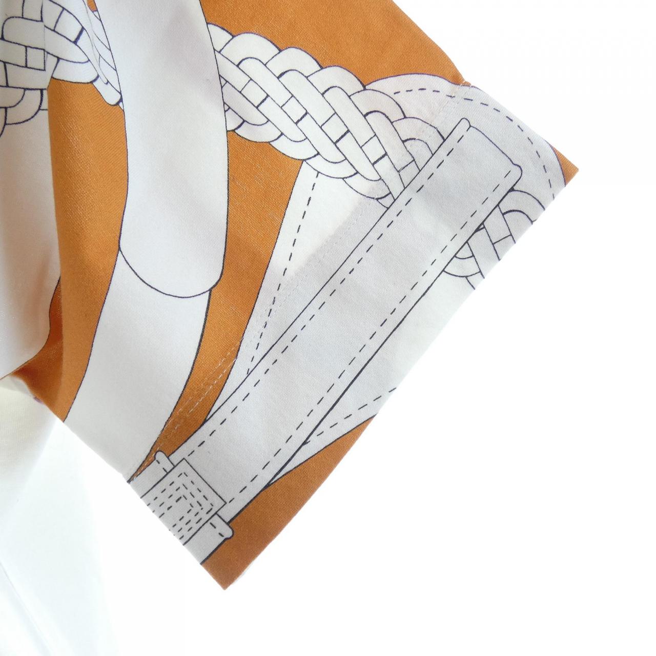 エルメス HERMES Tシャツ