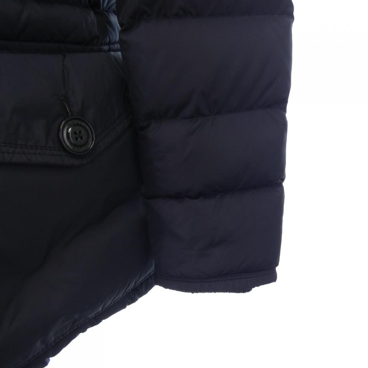 モンクレール MONCLER ダウンジャケット