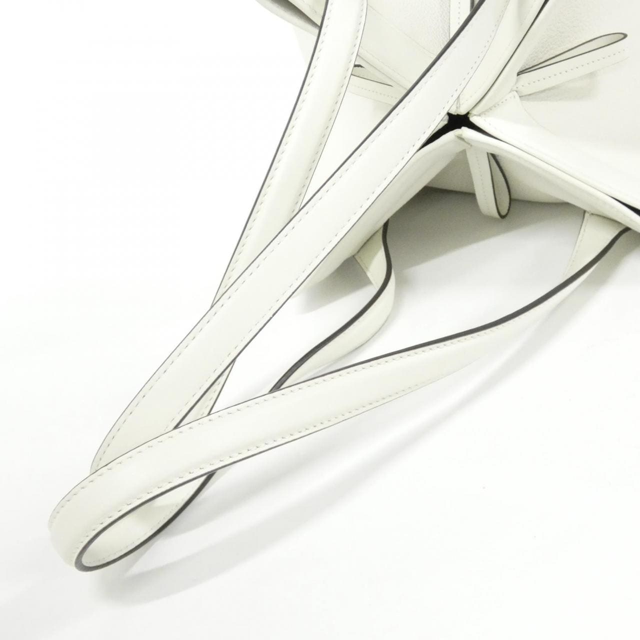 フェンディ フェンディ オリガミ 8BH414 APZA ショルダーバッグ