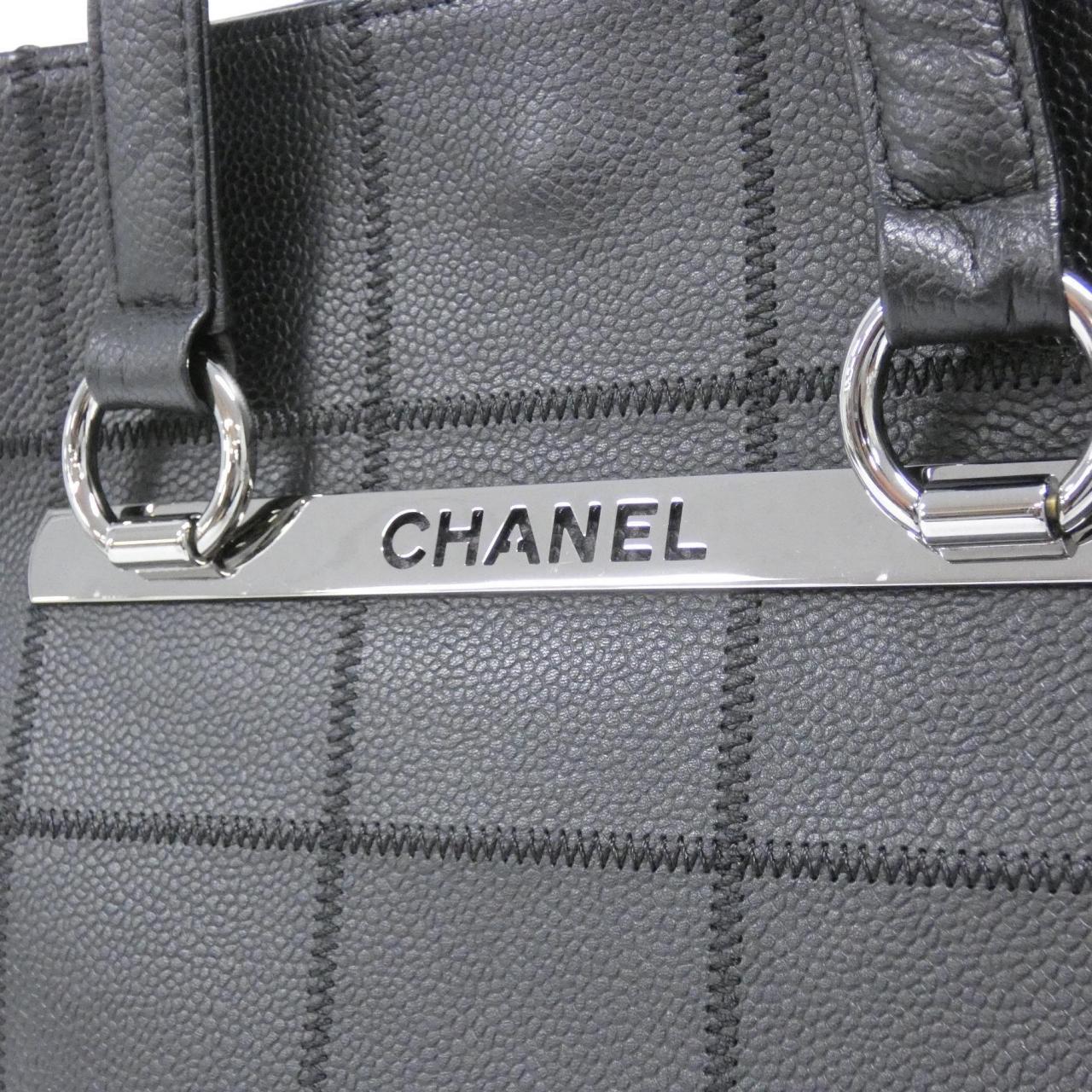 シャネル ショルダーバッグ