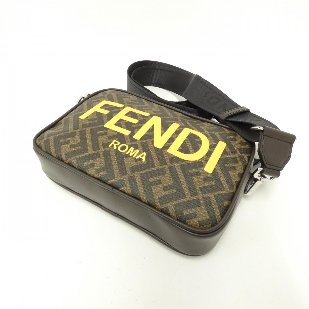 [BRAND NEW] FENDI Camera Case 7M0286 AJJ4 Shoulder Bag