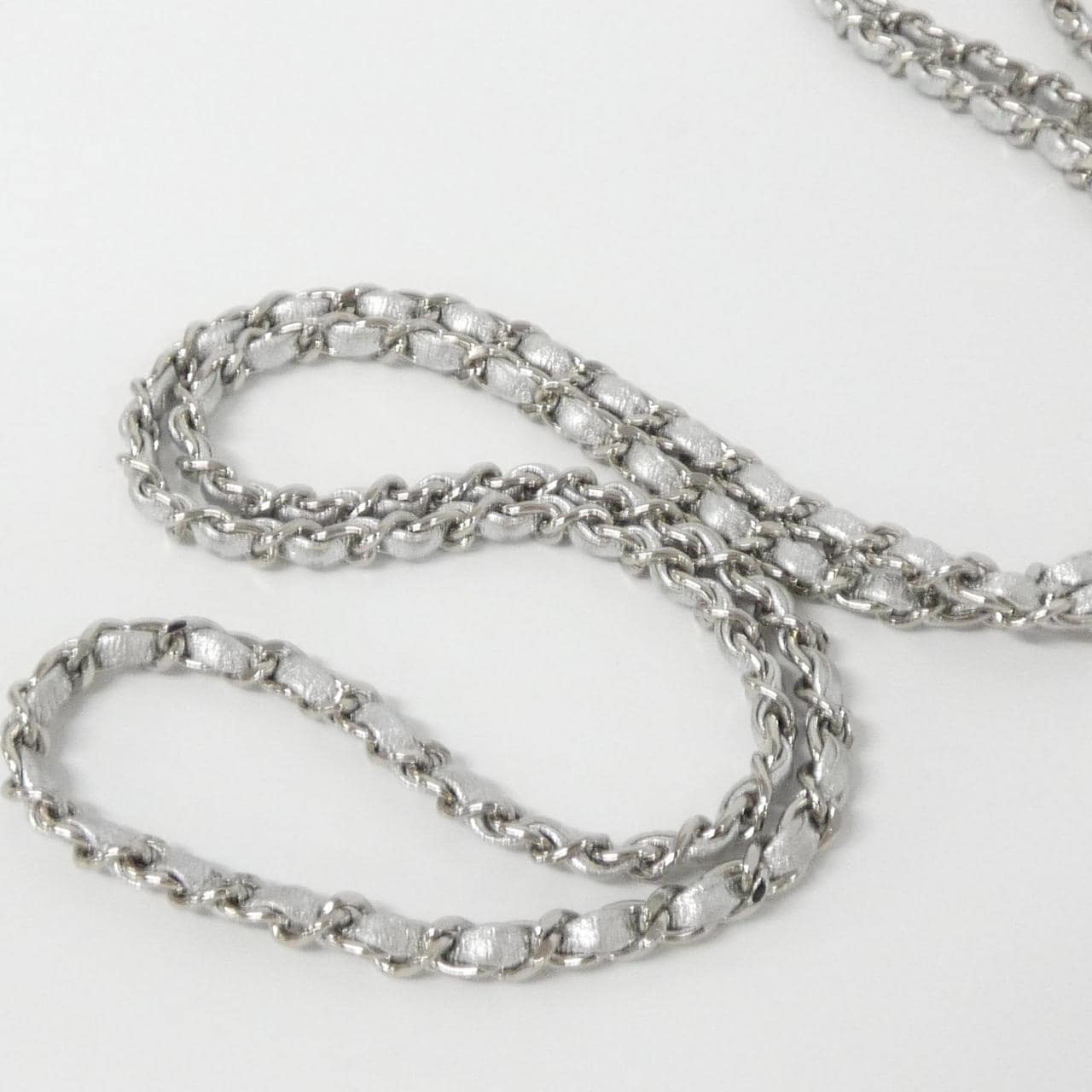 シャネル AP3534 チェーンクラッチ