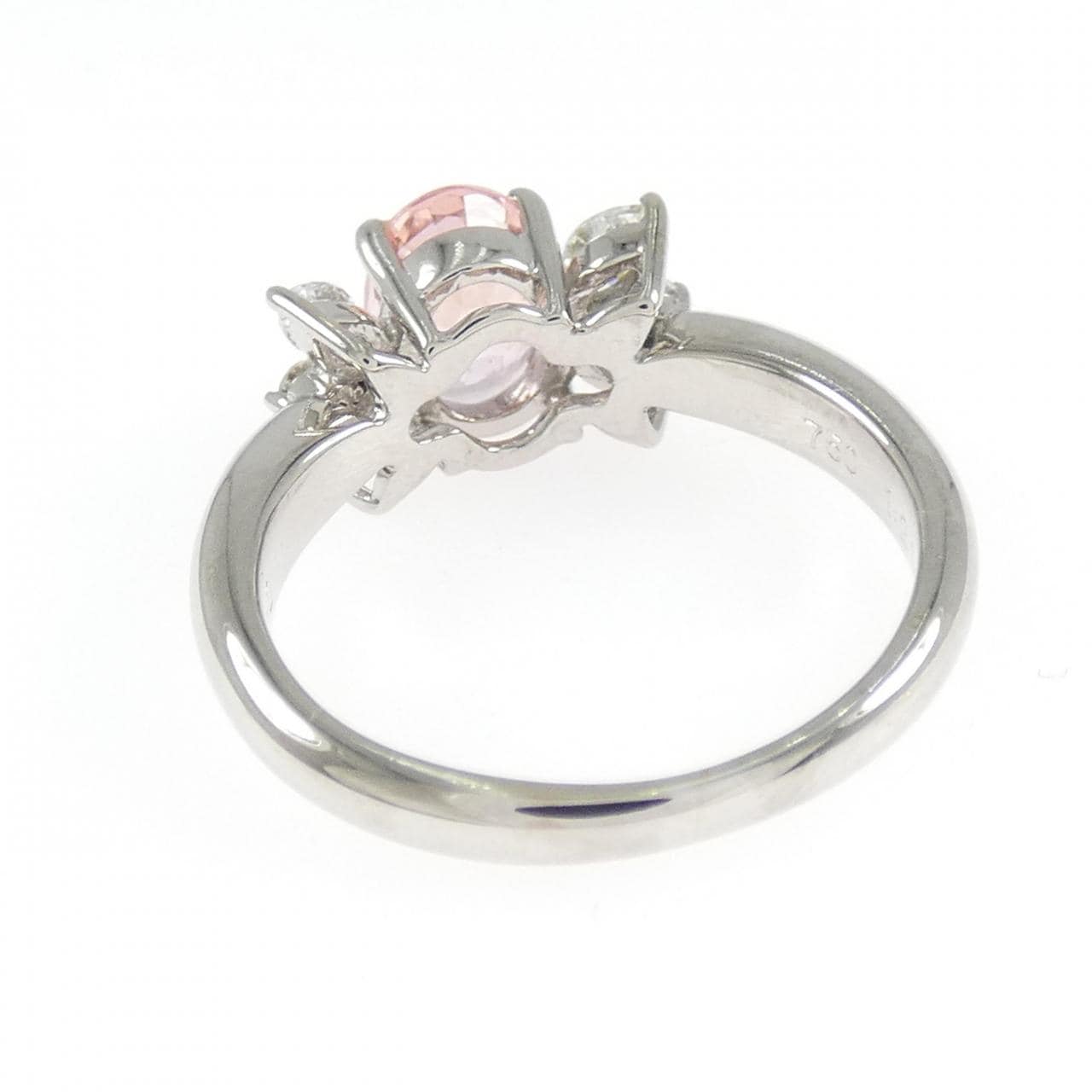 750WG サファイヤ リング 1.298CT
