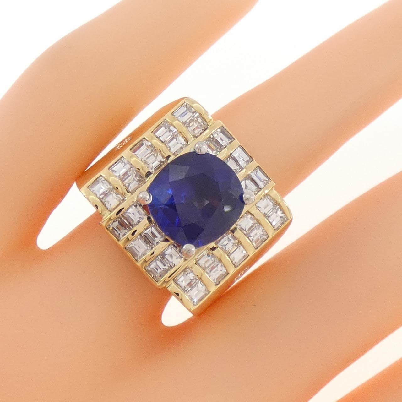750YG サファイヤ リング 4.55CT スリランカ産