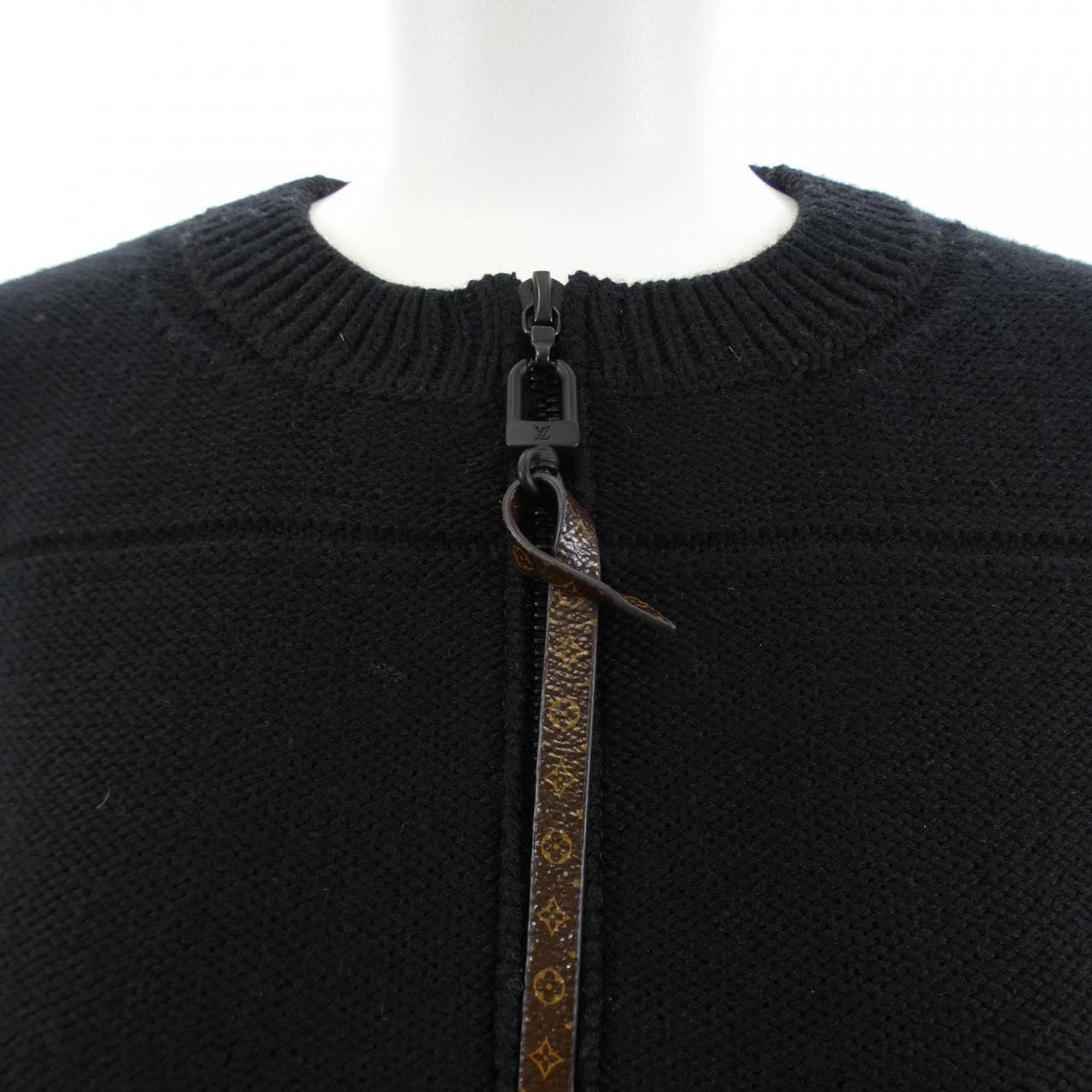 ルイヴィトン LOUIS VUITTON FSKC22QXZ カーディガン