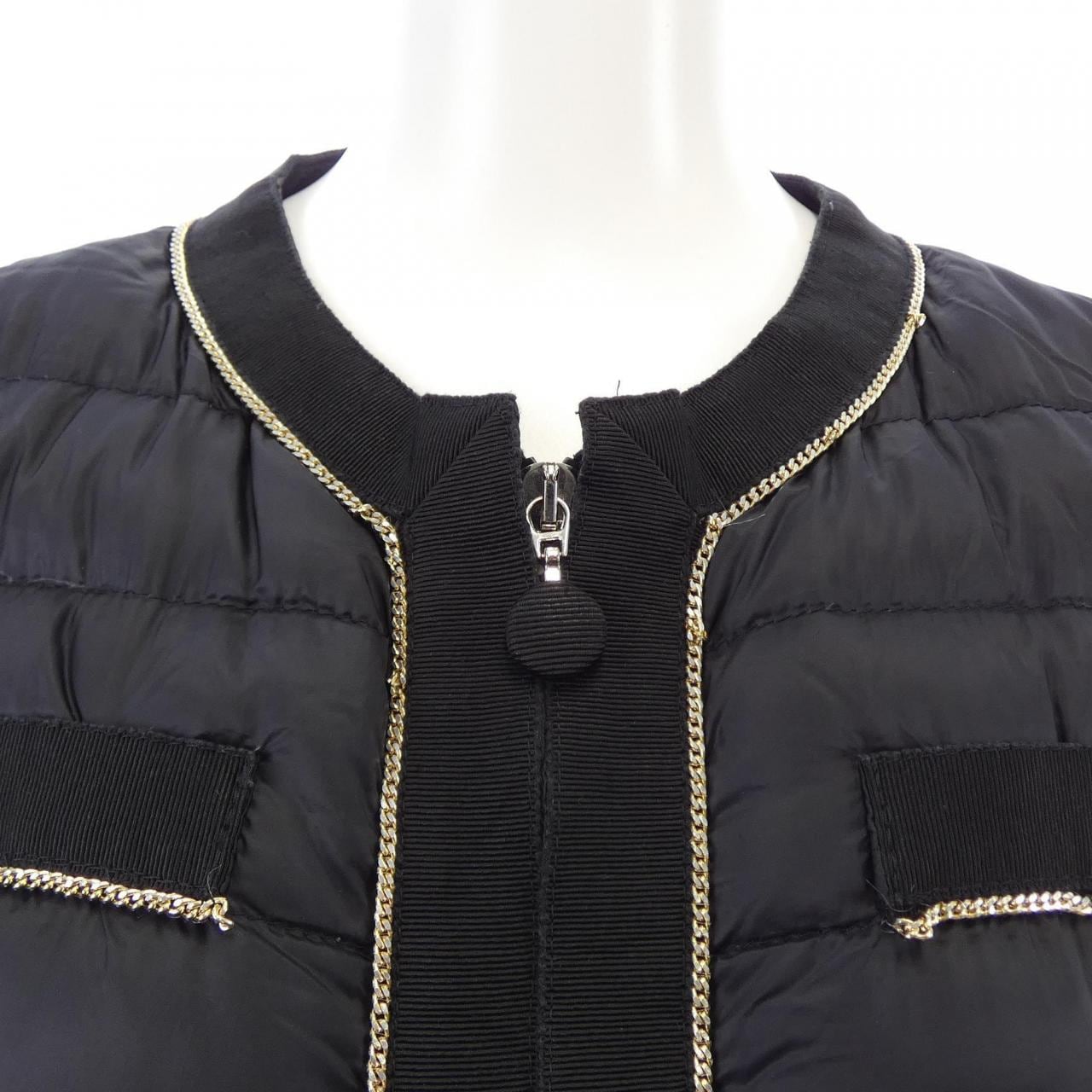 モンクレール MONCLER YAEKO ダウンジャケット