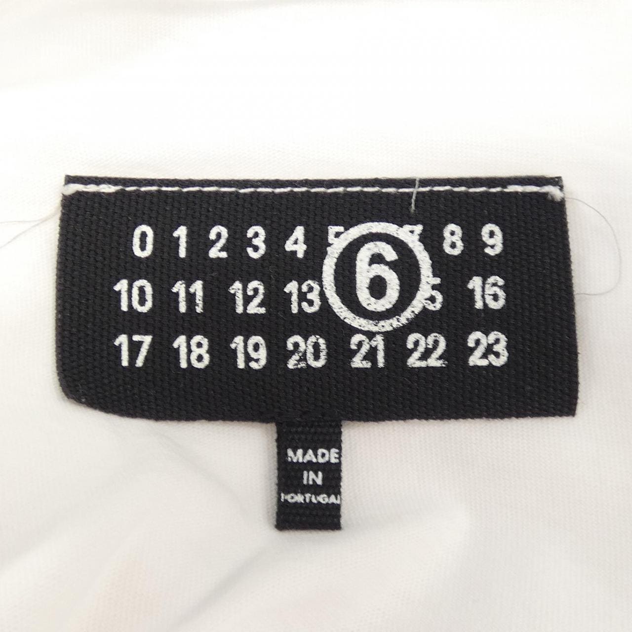エムエムシックス MM6 SH0G0032 Tシャツ