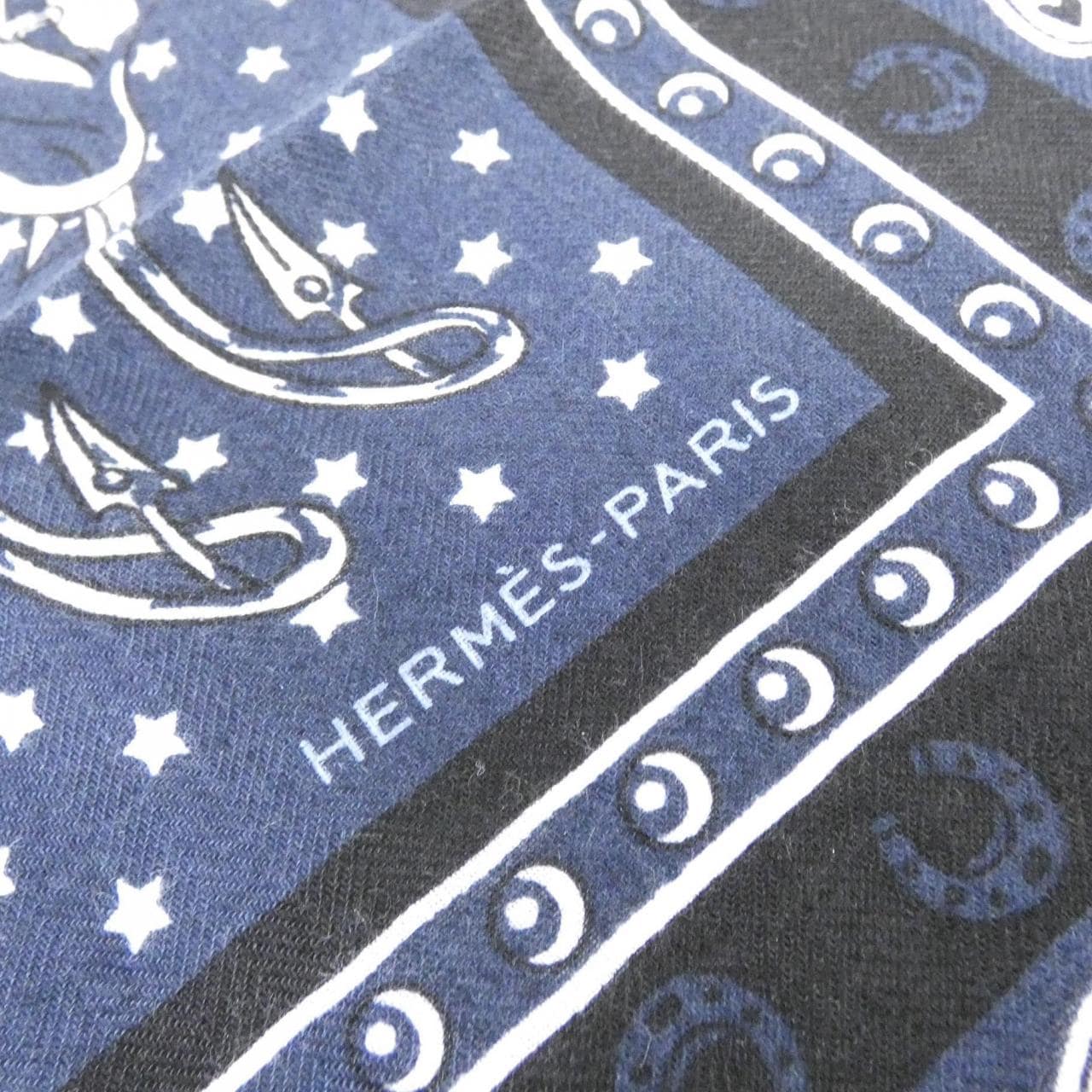 [Unused items] HERMES Scarf Ash