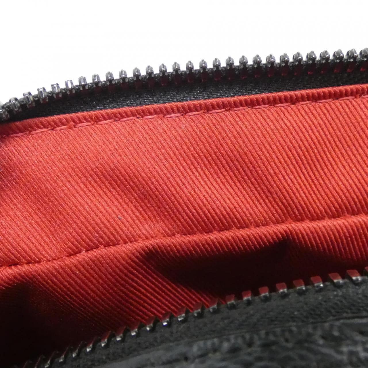 ルイヴィトン ダミエ グラフィット ユーティリティ ユーティリティ メッセンジャー N40280 ショルダーバッグ