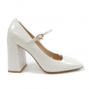 ジャンヴィトロッシ GIANVITO ROSSI パンプス