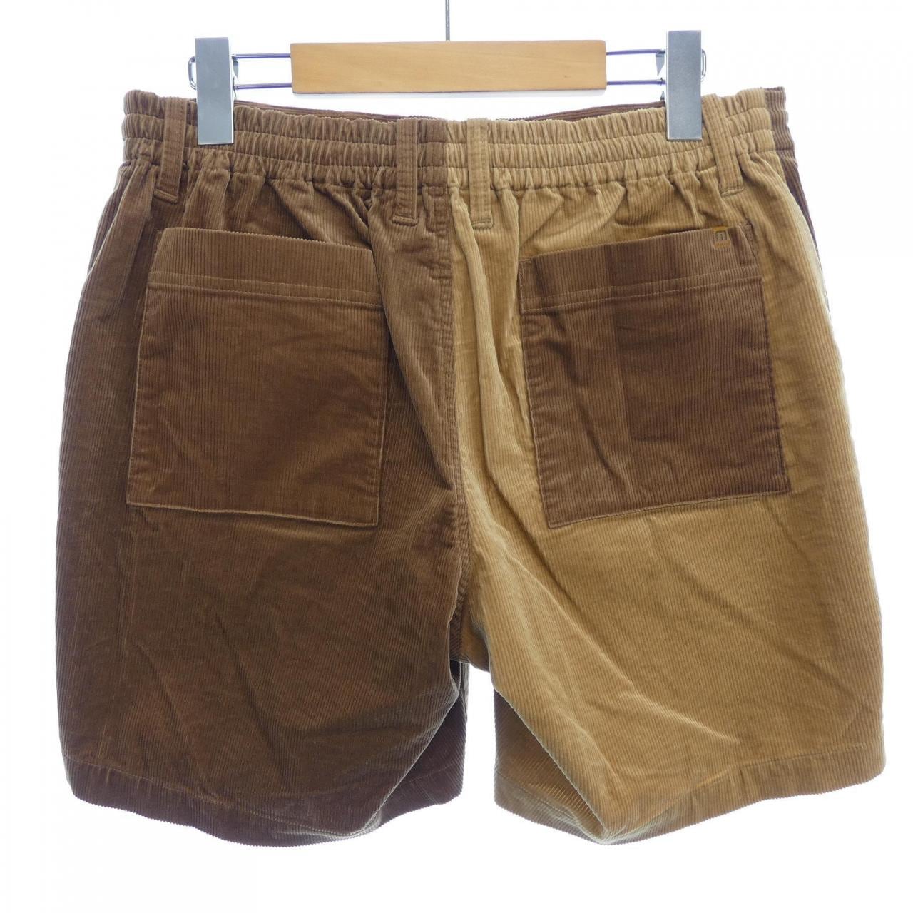 TRAVIS MATHEW ショートパンツ