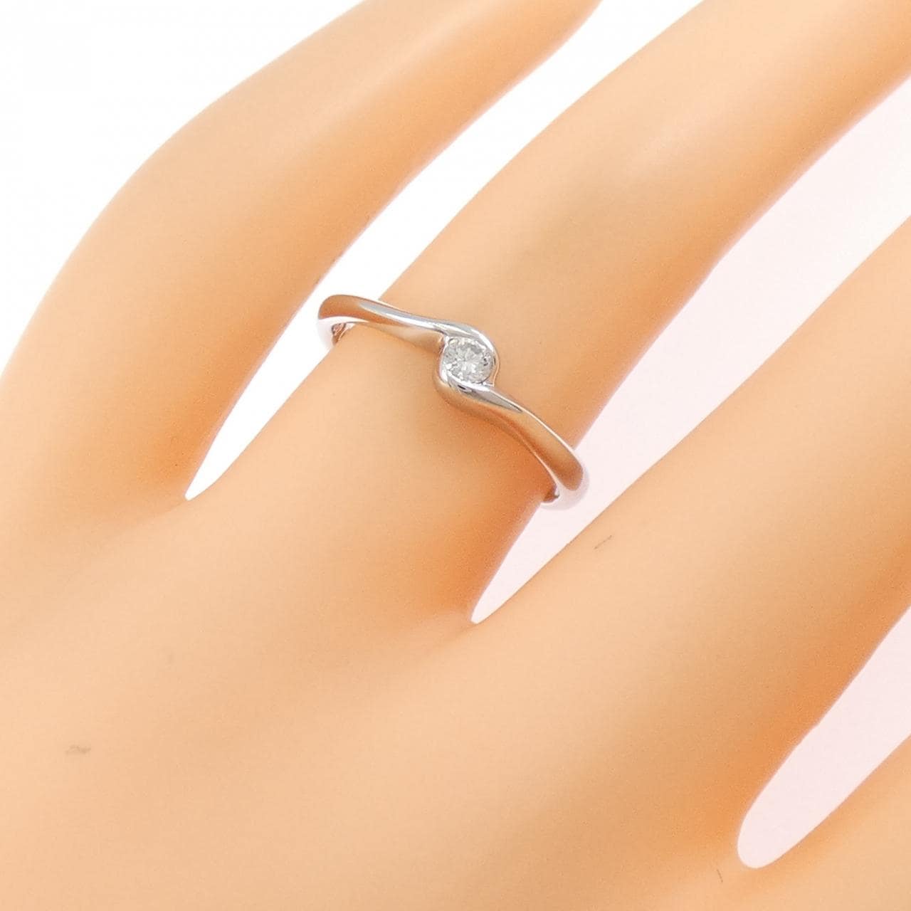 PT850钻石戒指，0.09克拉