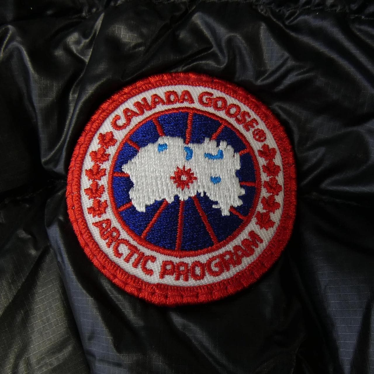 カナダグース CANADA GOOSE 2714L ダウンジャケット