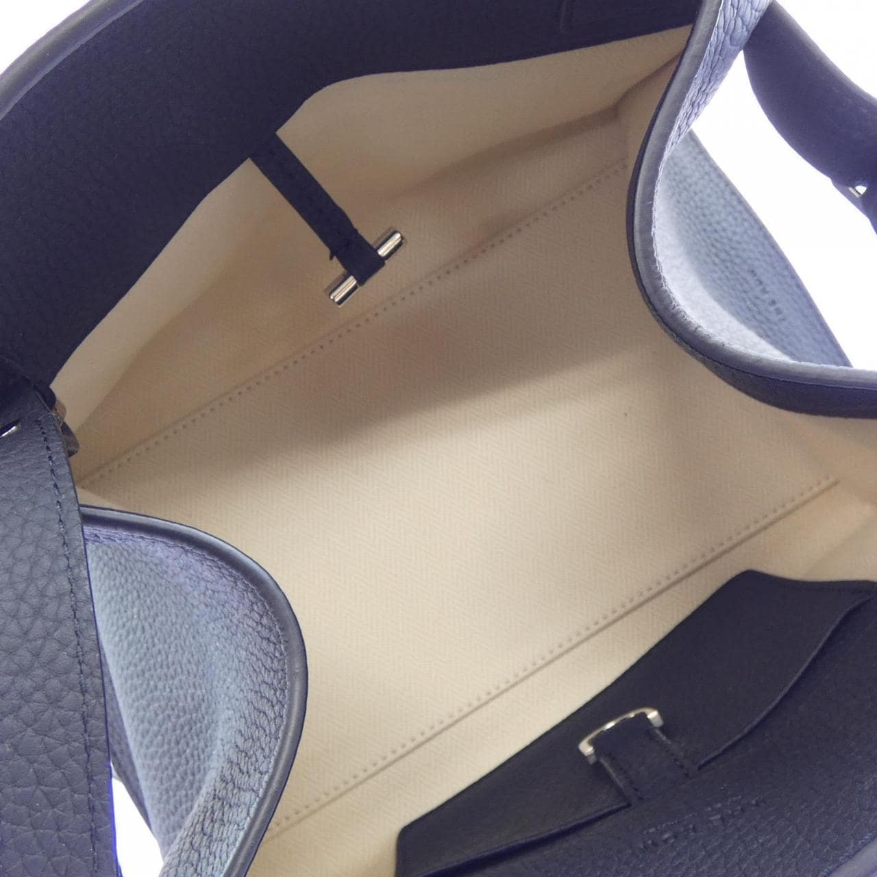 ザロウ THE ROW ソフトマルゴー SOFT MARGAUX W1190 L133 BAG