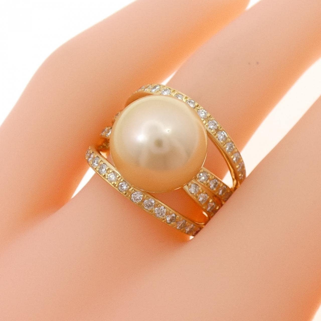 K18YG White Butterfly Pearl ring 11.5mm
