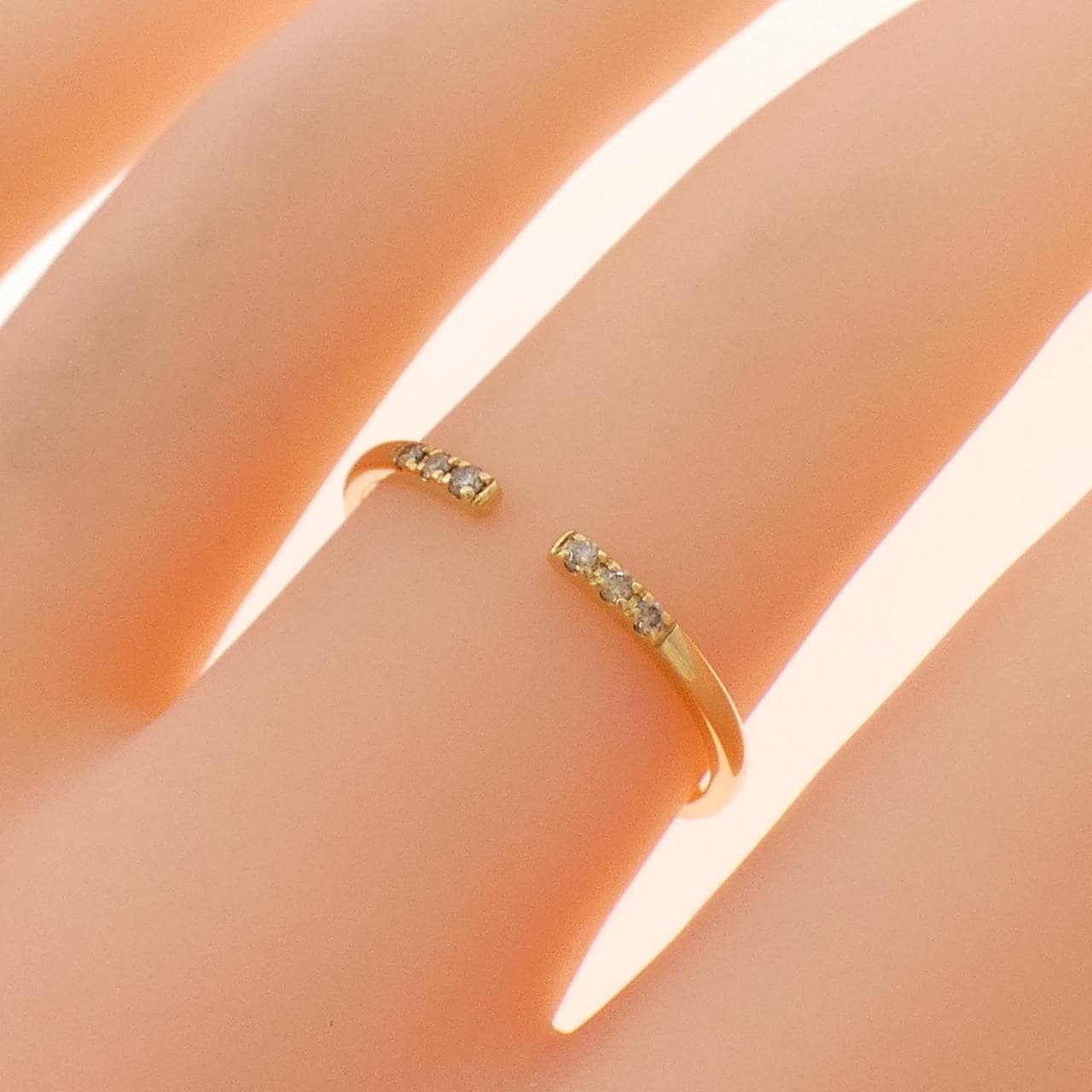 エテ ダイヤモンド リング 0.05CT