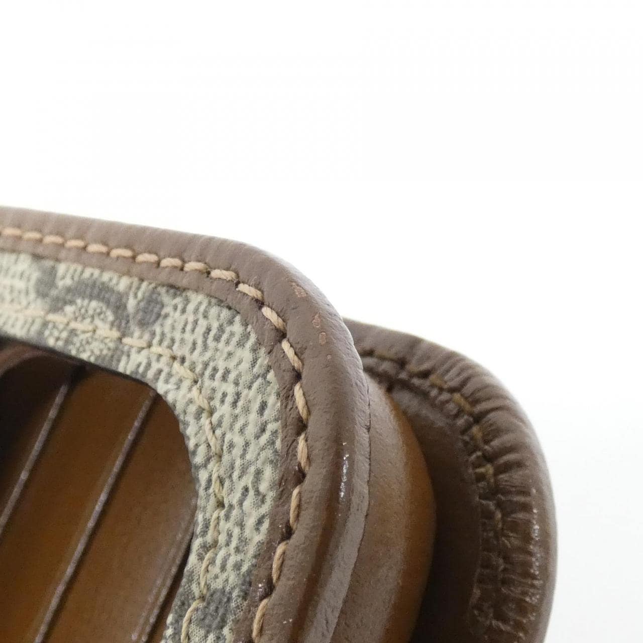 グッチ (IPHONE 15 PRO) 760185 92TCG フォンケース