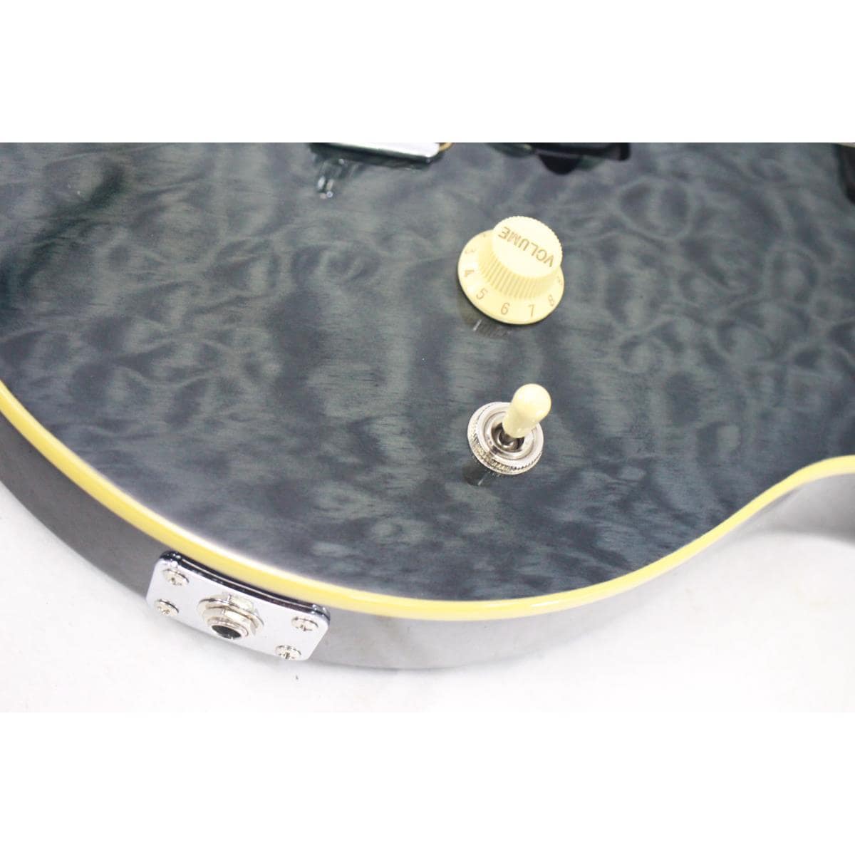 STERLING BY MUSICMAN AX40