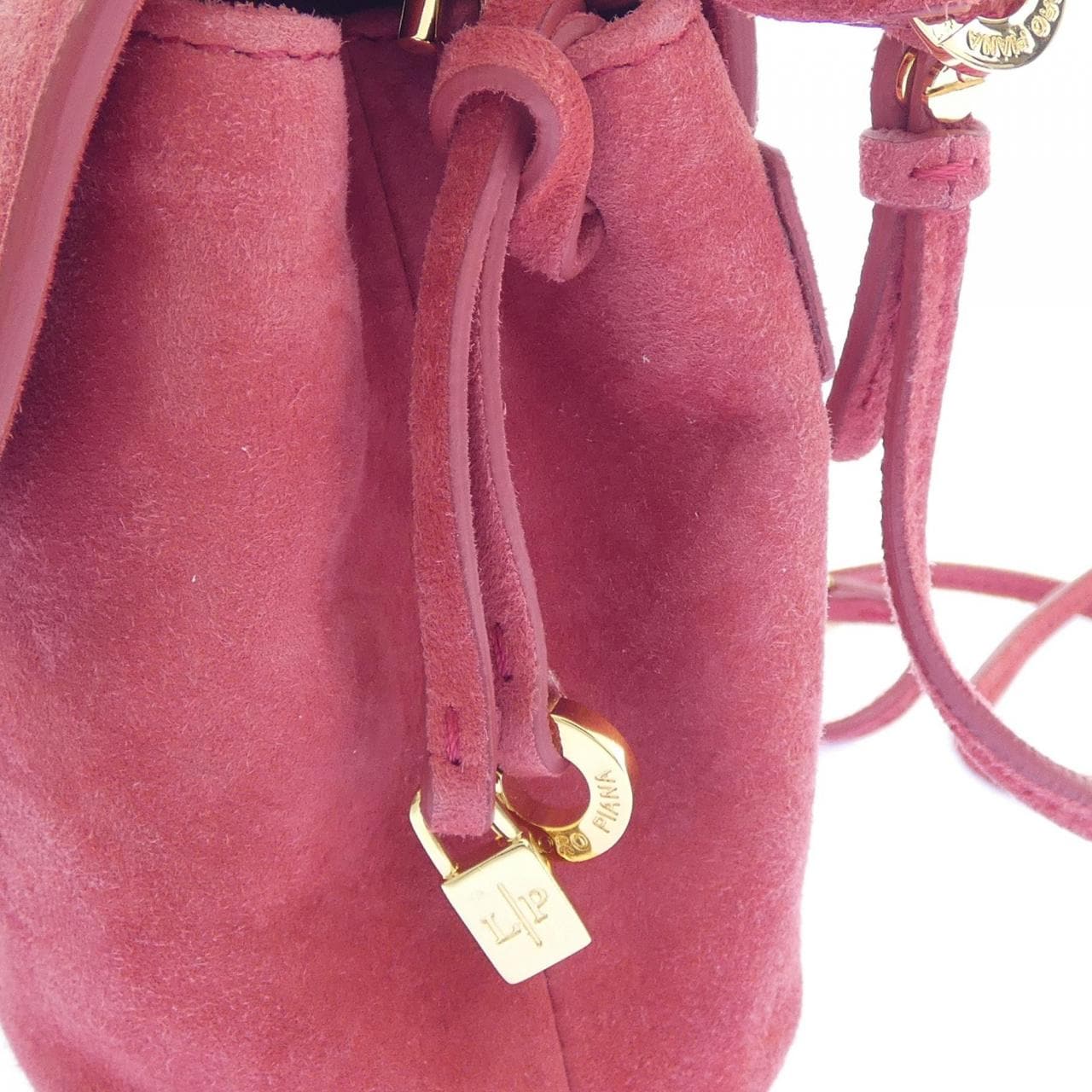 ロロピアーナ Loro Piana TRES JOLIE POCHETTE FAE2942 BAG
