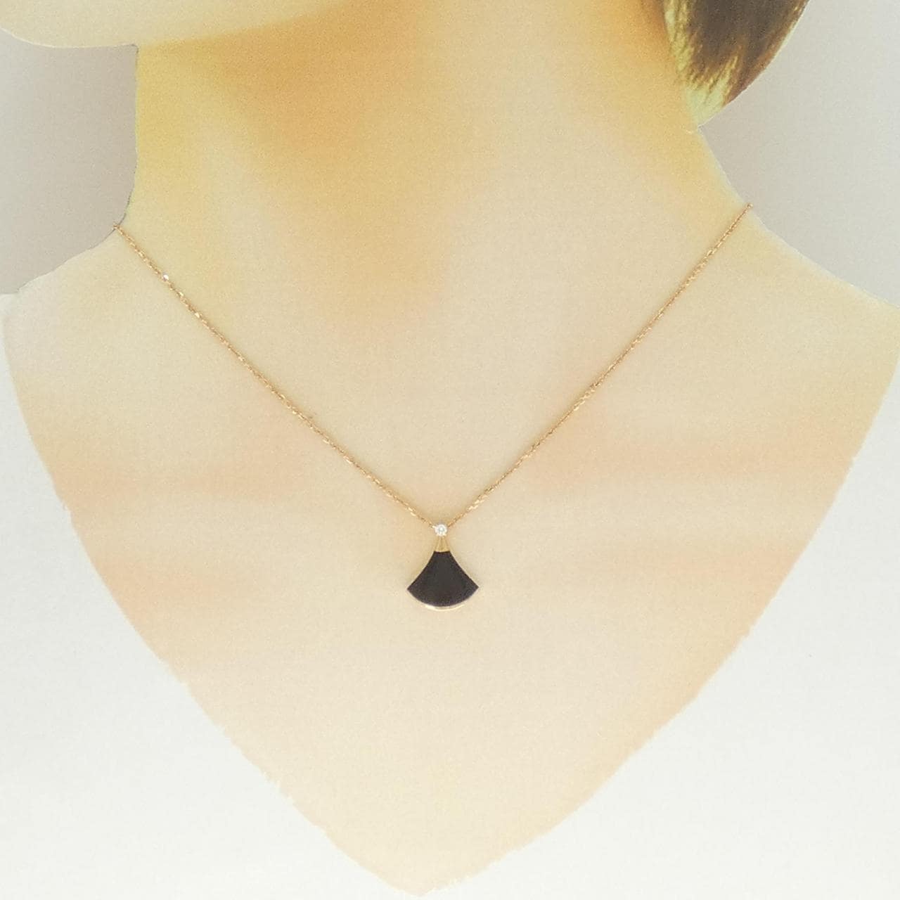 ブルガリ ディーヴァ ドリーム ネックレス