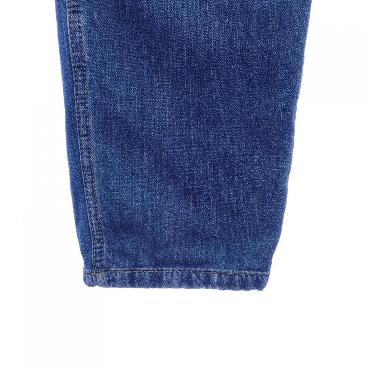 ブルネロクチネリ BRUNELLO CUCINELLI M0Z37D3210 ジーンズ