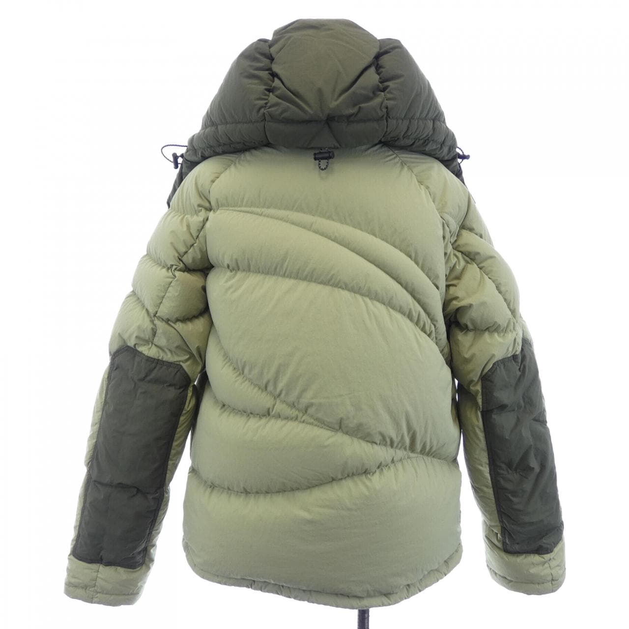 モンクレール ジーニアス MONCLER GENIUS PHARRELL WILLIAMS CHESTNUT ダウンジャケット