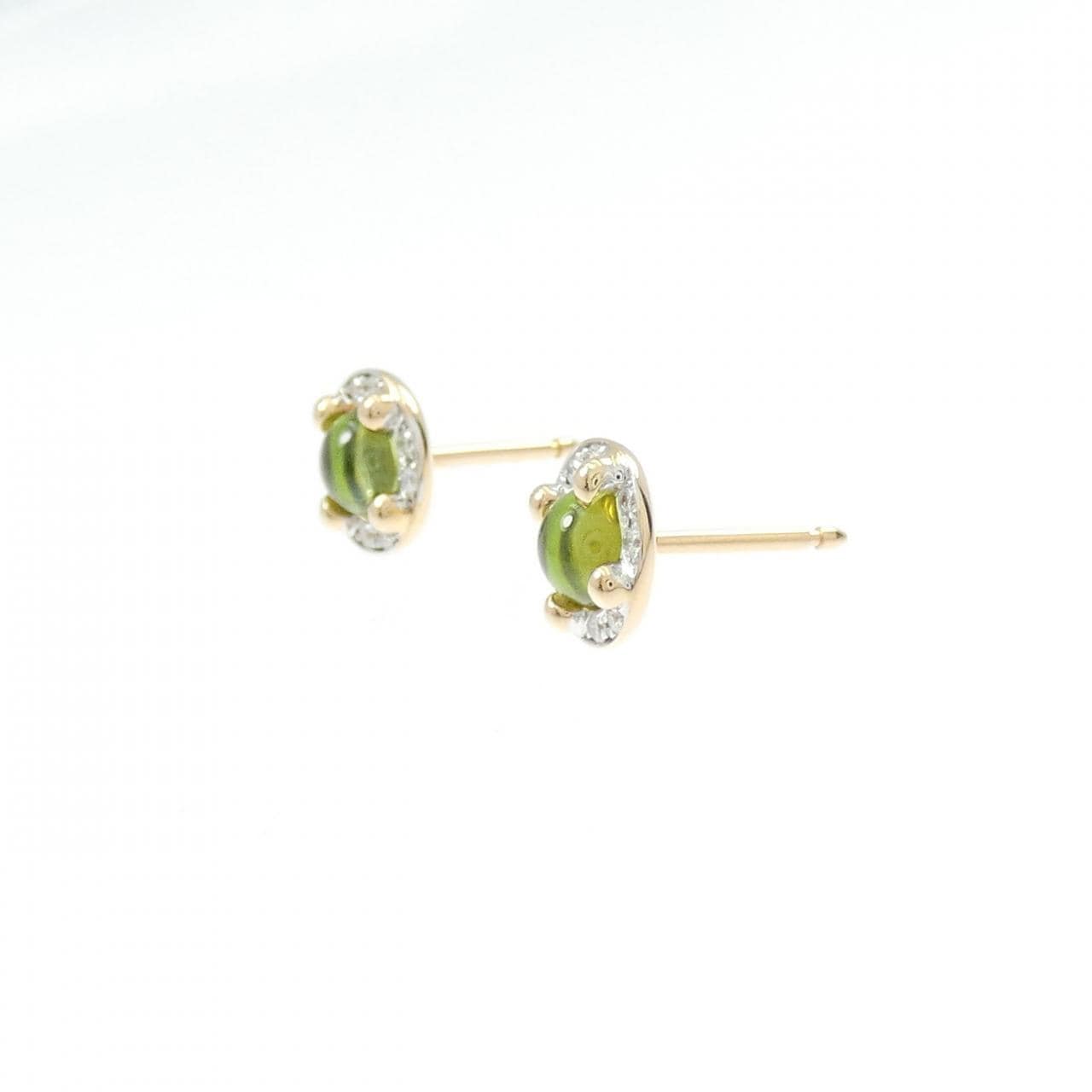 ポメラート ペリドット ピアス