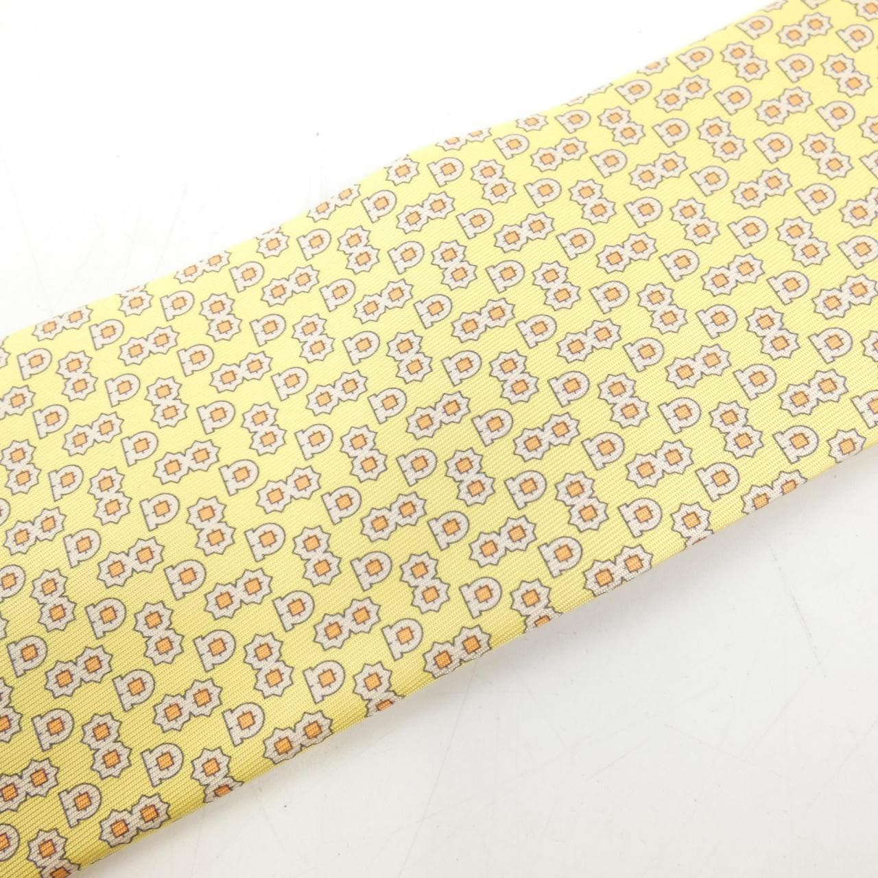 サルヴァトーレフェラガモ SALVATORE FERRAGAMO NECKTIE