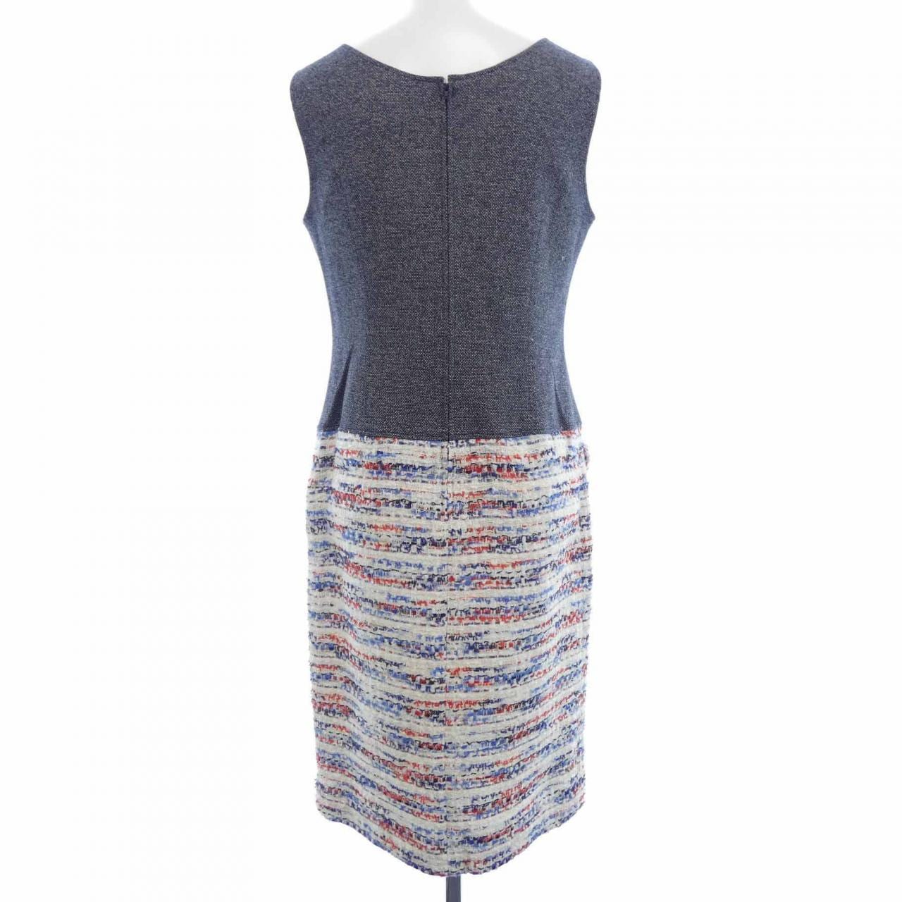 タエアシダ TAE ASHIDA T08683 ワンピース