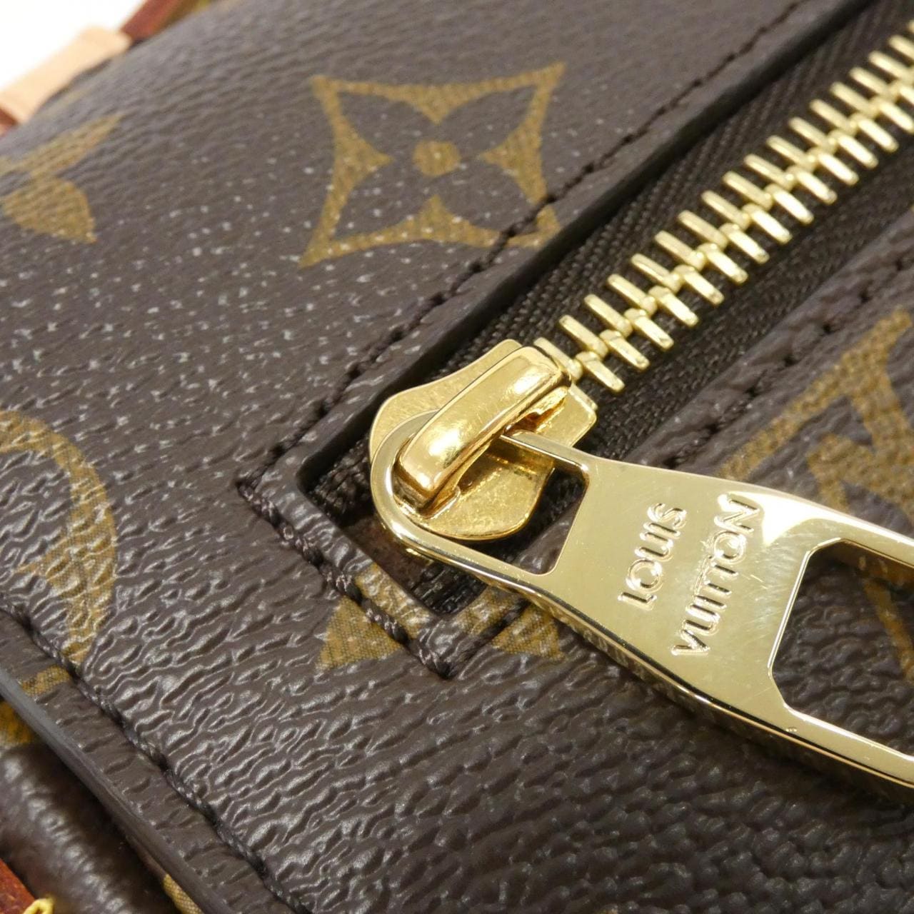 LOUIS VUITTON Monogram Pochette Metis 中型包 M44875